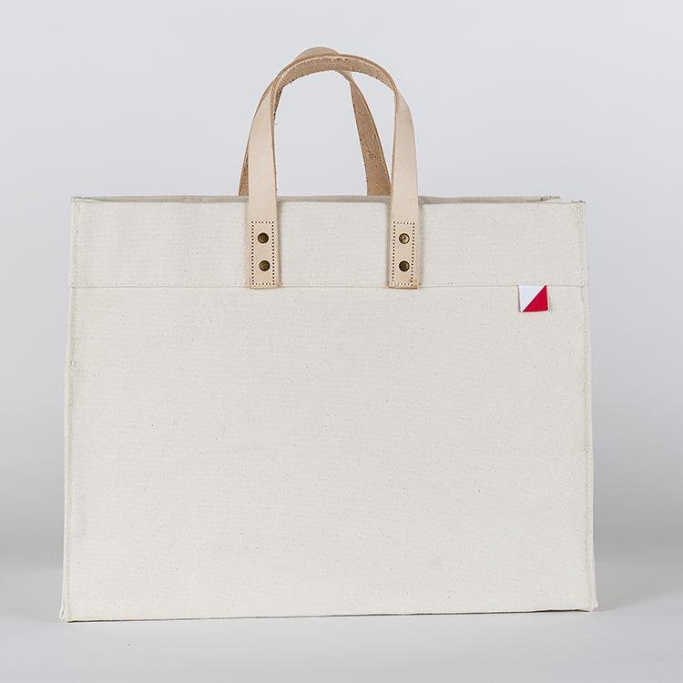 Box Tote BagBags & Wallets - Rise and Effect